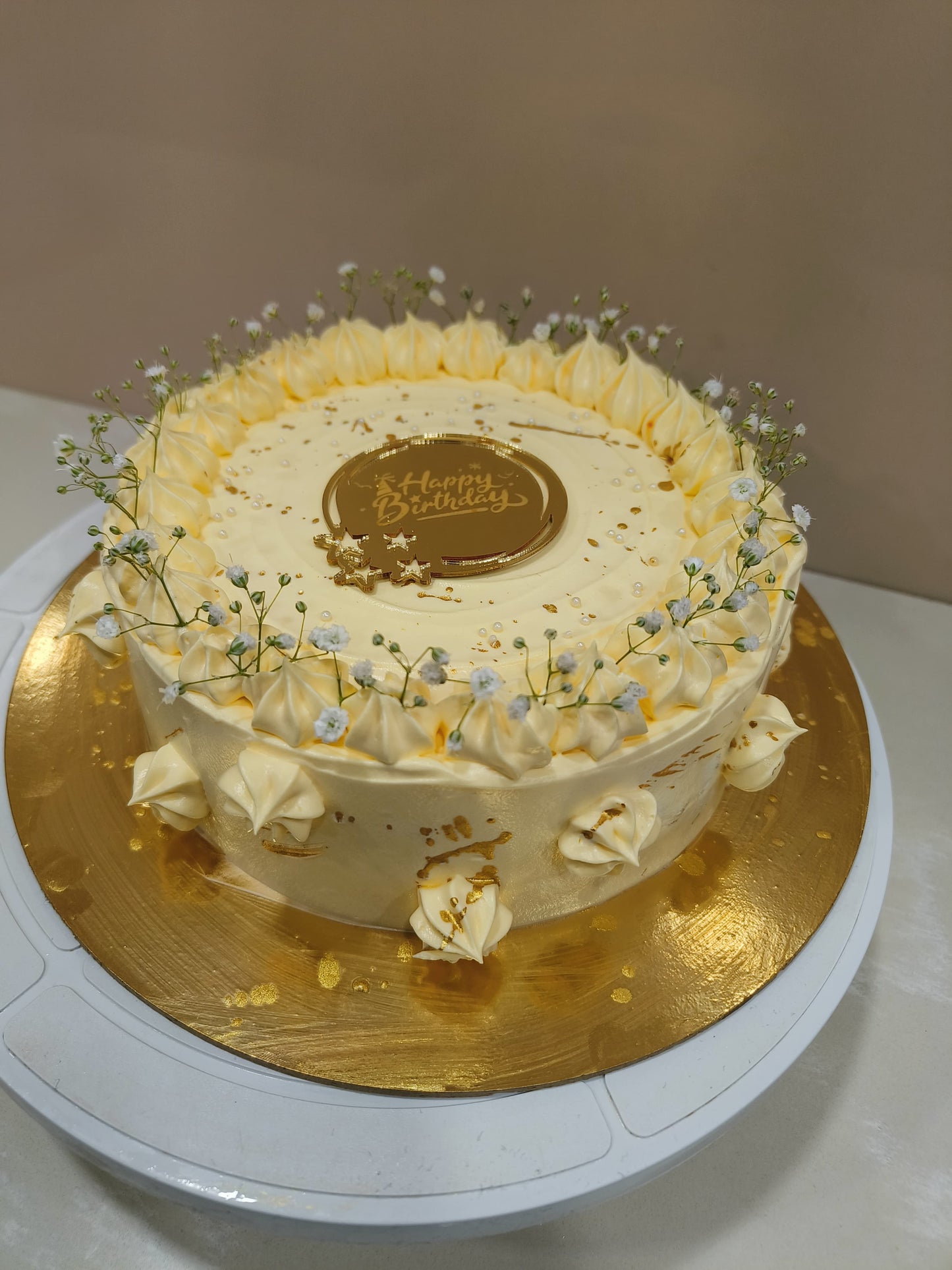 Golden Bloom Birthday Cake ✨🌼