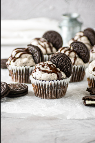 Oreo Dream Cupcake ( Pack of six )